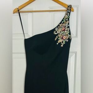 Mac Duggal Elegant Black Gown